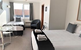 Ranfurly Hotel